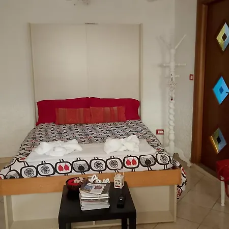 Sally's House 维纳利亚瑞勒